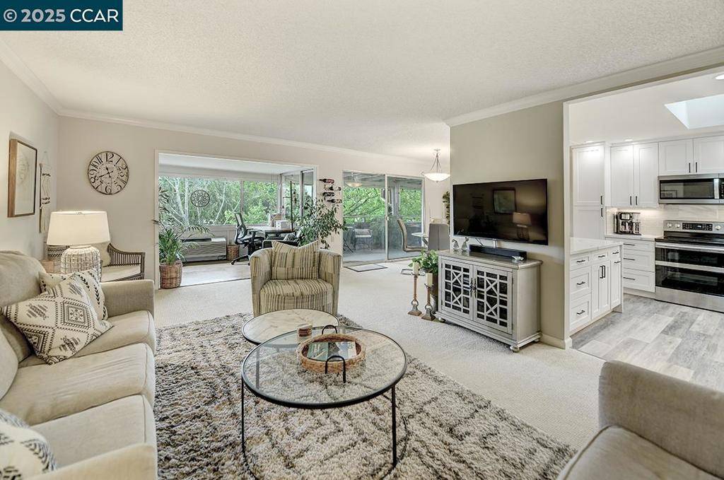 Walnut Creek, CA 94595,1301 Ptarmigan Dr #7