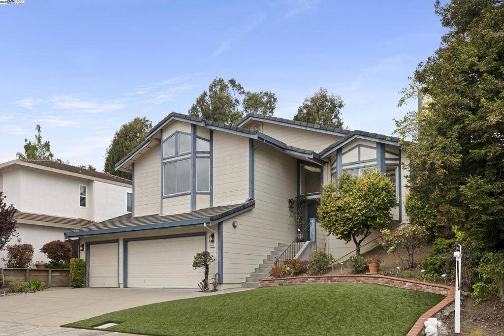 Castro Valley, CA 94546,2496 Fox Ridge Dr