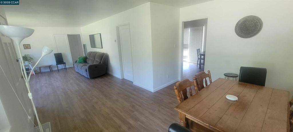 Lafayette, CA 94595,884 Juanita Dr