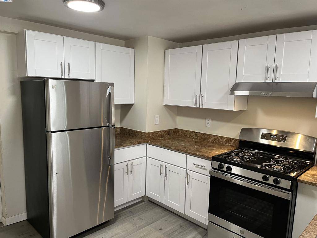 San Leandro, CA 94578,15263 Hesperian