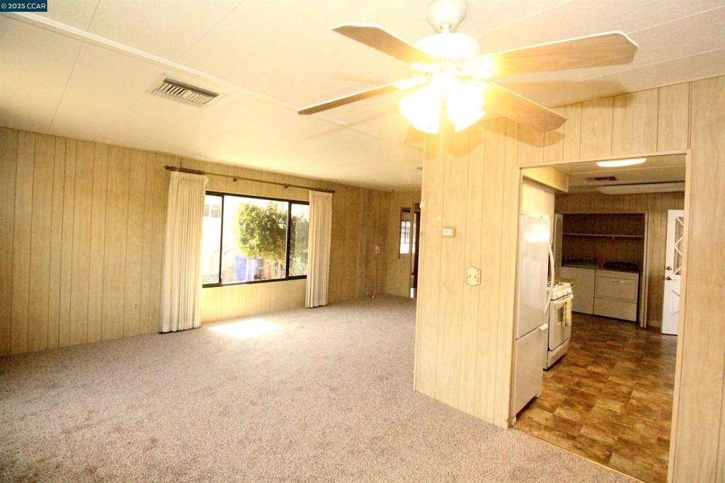 San Pablo, CA 94806,16401 San Pablo Ave