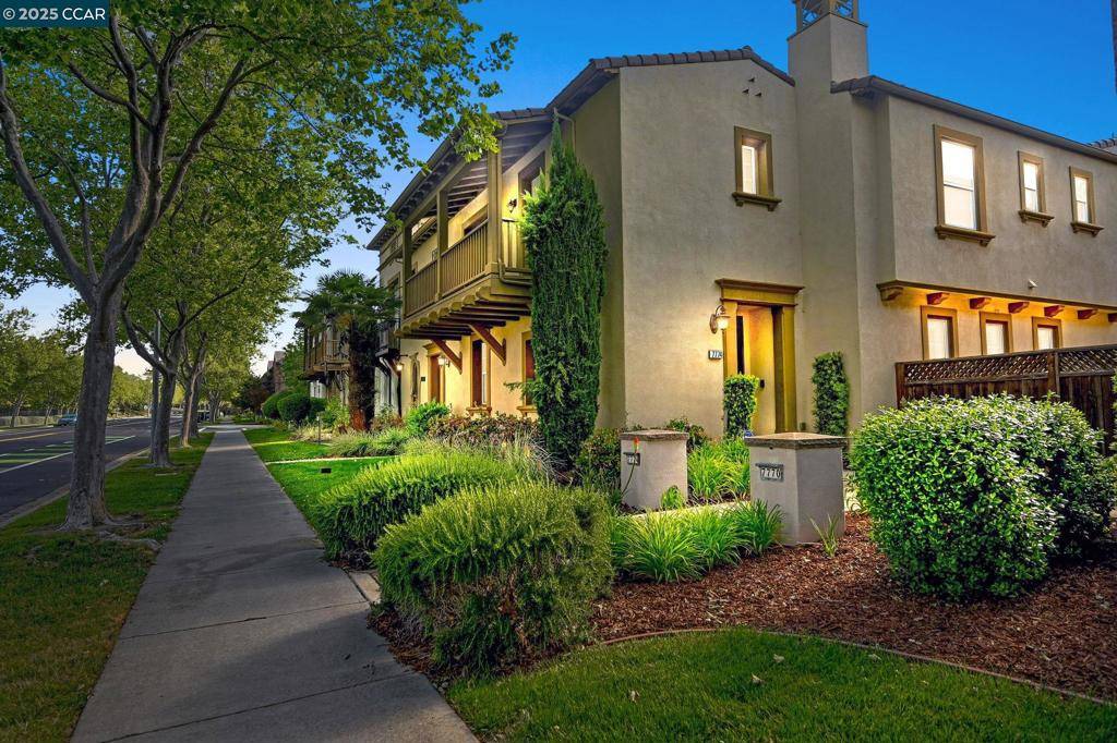 San Ramon, CA 94582,7774 Stoneleaf Rd