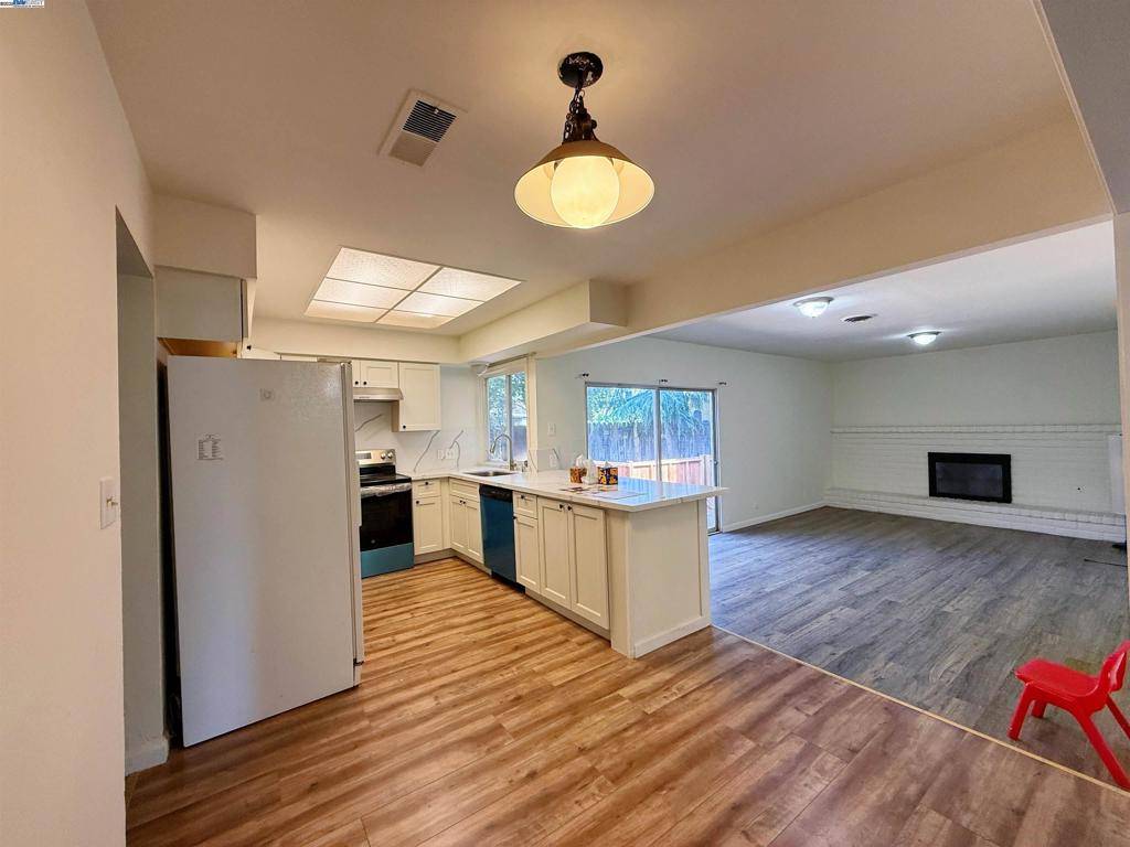 Merced, CA 95340,2972 Bedford Dr