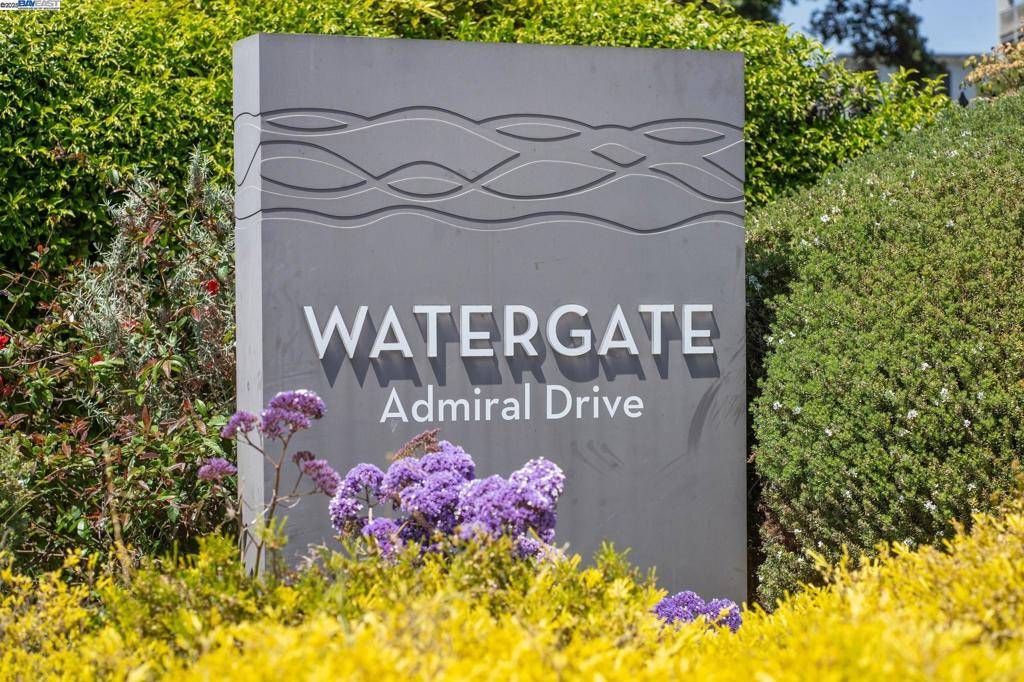 Emeryville, CA 94608,2 Admiral Dr. #B389