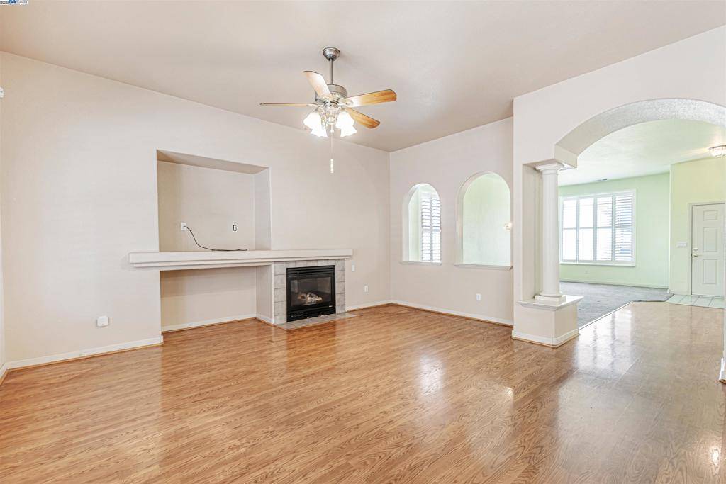 Stockton, CA 95212,3347 Mcvie Dr