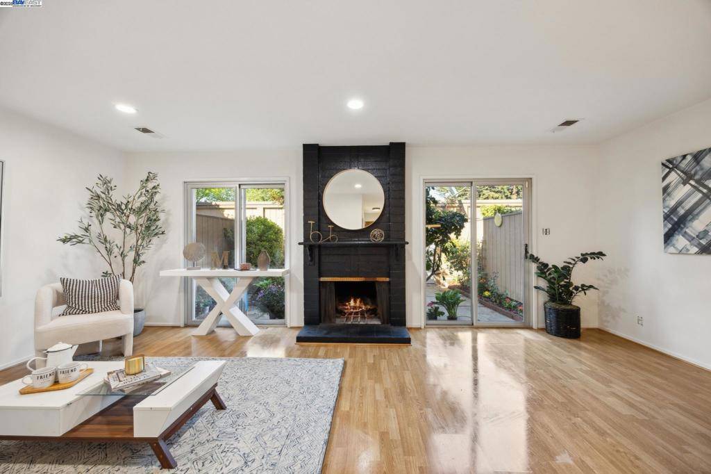 Alameda, CA 94502,3362 Tonga Ln