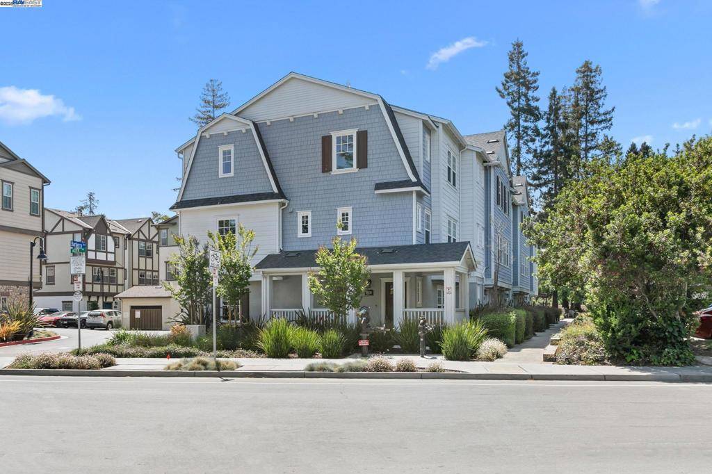 Sunnyvale, CA 94086,1032 Barberry Ter