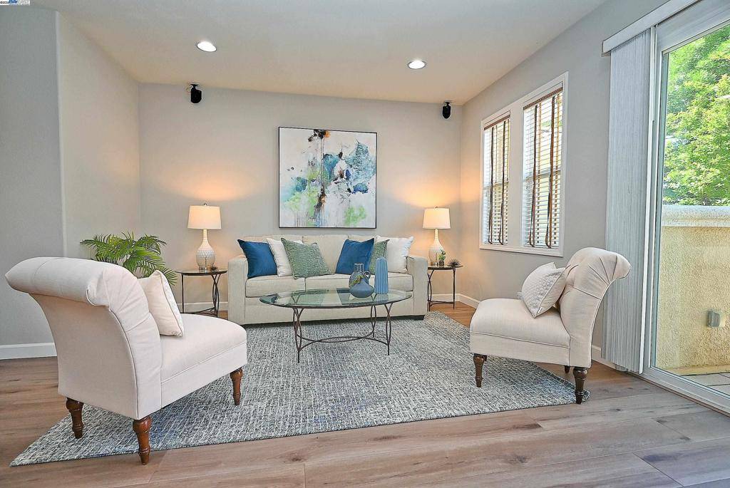 3351 Monaghan St, Dublin, CA 94568