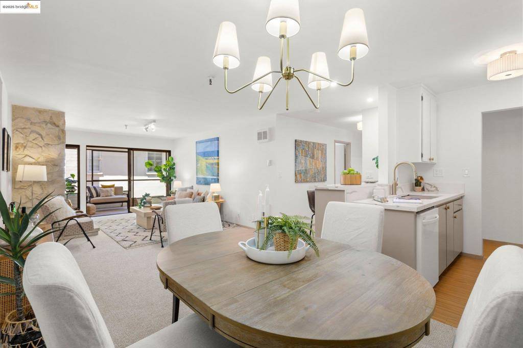 Oakland, CA 94606,1830 Lakeshore Ave #306