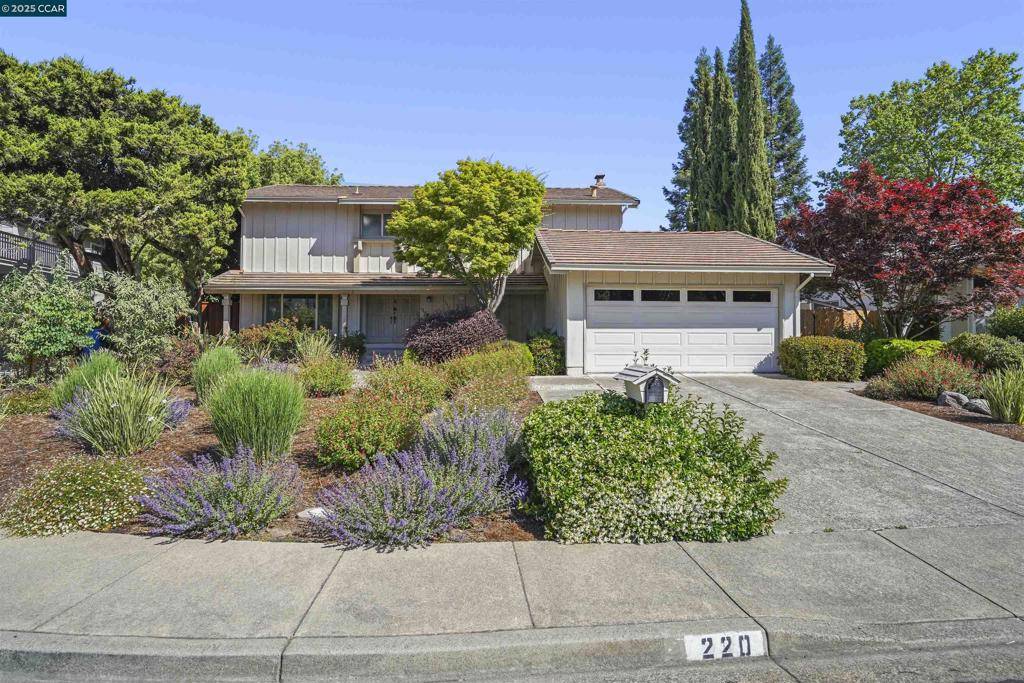 220 Daylight Pl, Danville, CA 94526