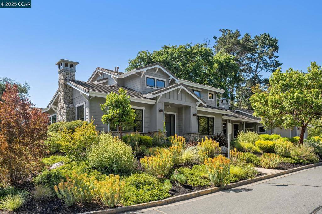 10 Candlelight Lane, Lafayette, CA 94549-2602