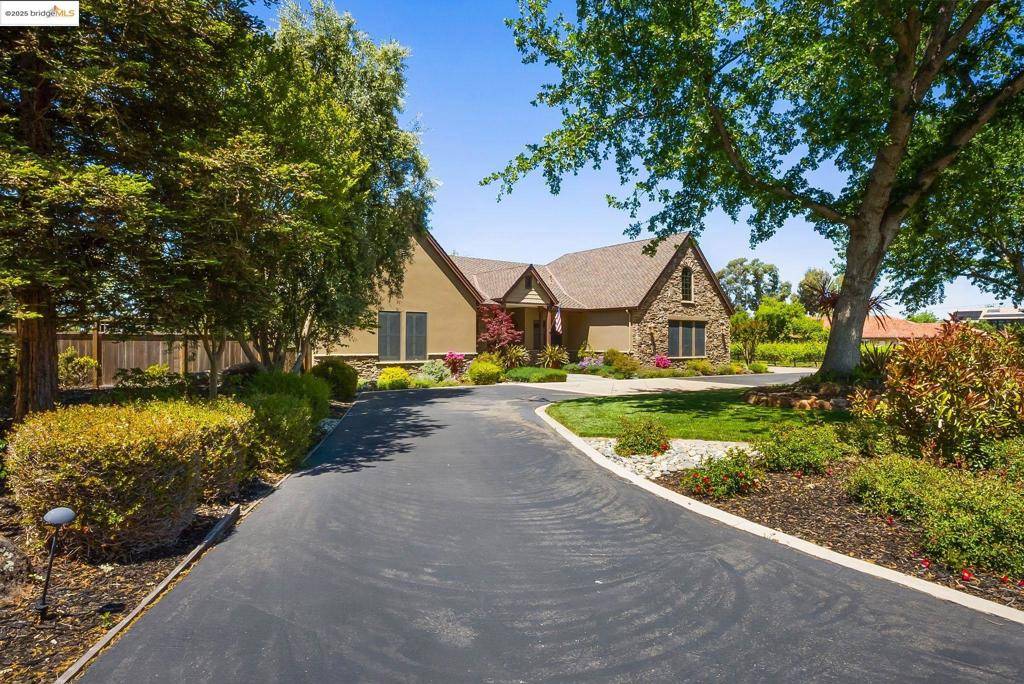Livermore, CA 94550,1901 Buena Vista Ave
