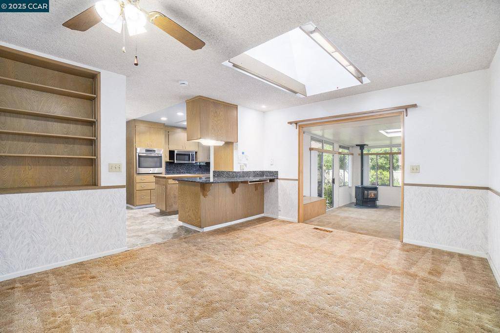 Concord, CA 94518,1181 Ridgewood Dr