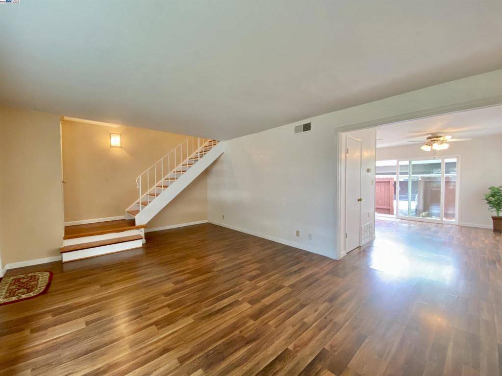 Pleasanton, CA 94588,3191 Washoe Way