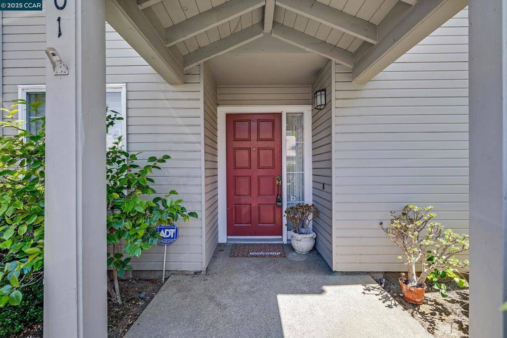 Pleasanton, CA 94588,5601 Baldwin Way