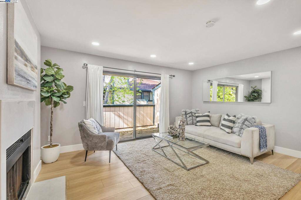 Union City, CA 94587,2555 Copa Del Oro Dr