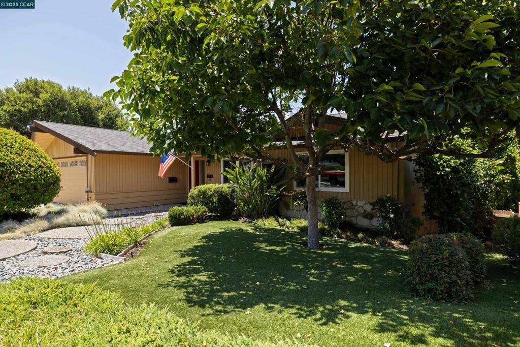 Martinez, CA 94553,532 Bartolini Drive