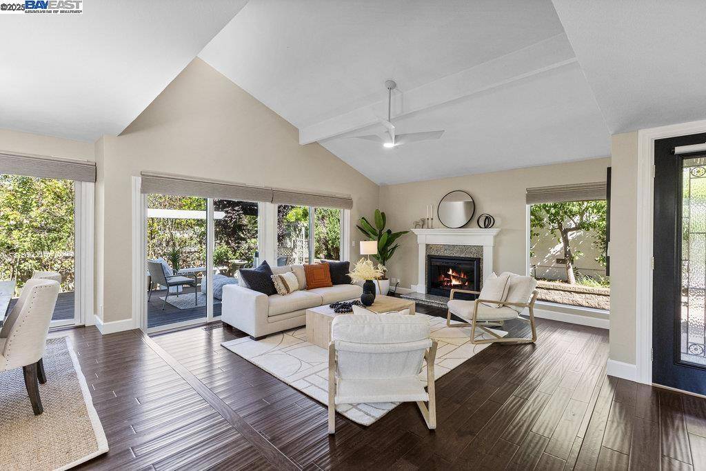 Danville, CA 94526,1946 Rancho Verde Cir West