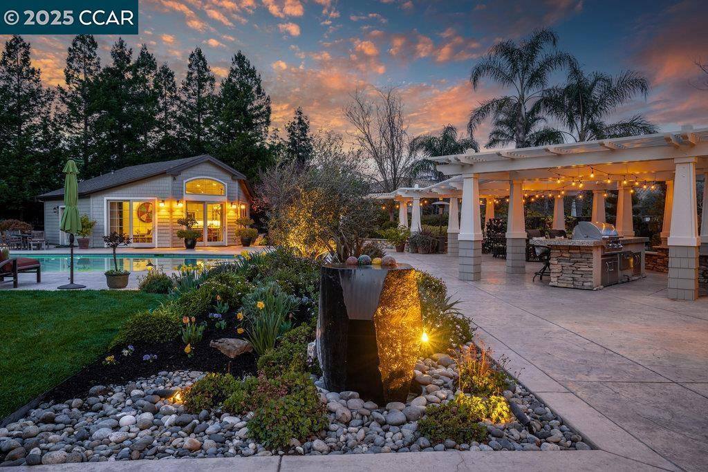 Danville, CA 94506,21 Meadow Lake Dr