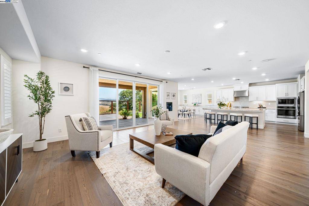 San Ramon, CA 94583,808 Via Palermo