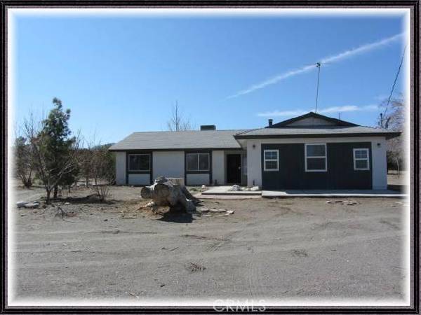 3583 Smoke Tree RD, Phelan, CA 92371