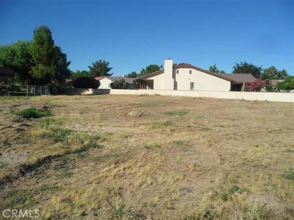 Helendale, CA 92342,26491 276 Voyage LN