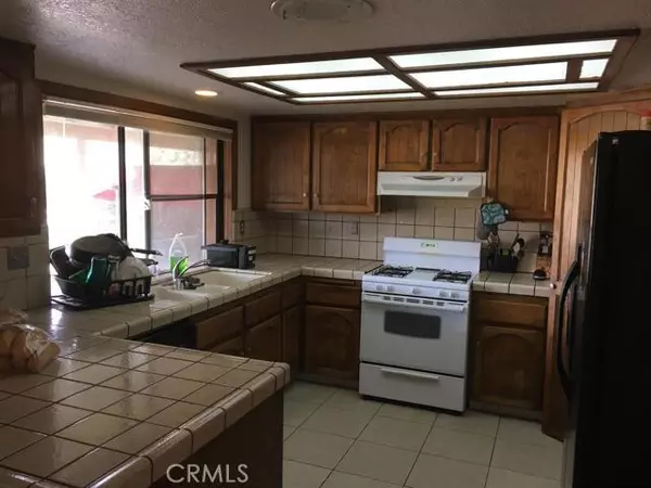 Hesperia, CA 92345,7480 Bangor AVE