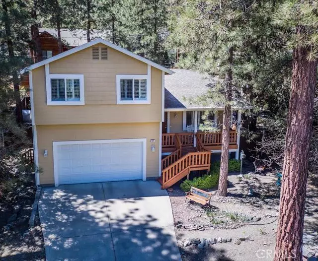 Wrightwood, CA 92397,977 Pheasant RD