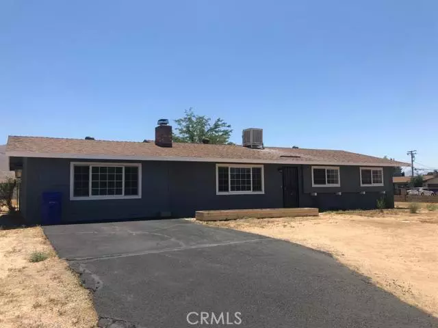 22001 Nambe CT, Apple Valley, CA 92308