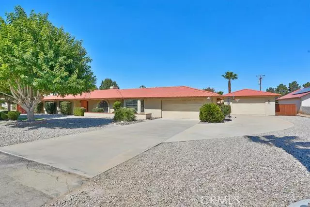 14388 Choco RD, Apple Valley, CA 92307