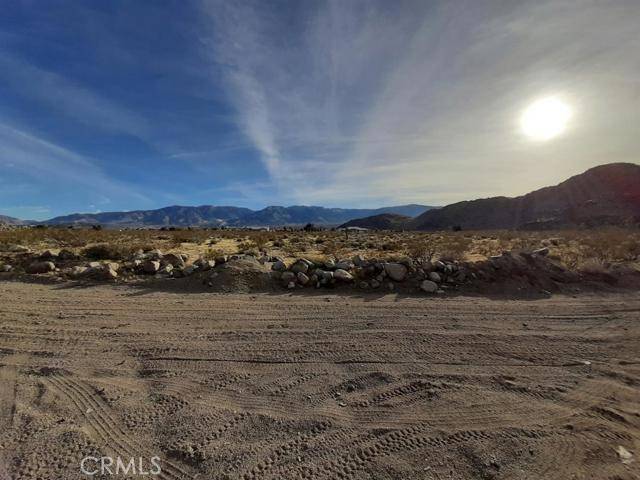 Lucerne Valley, CA 92356,0 Mountain View RD