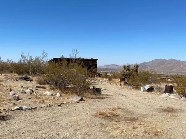 0 Sapphire RD, Lucerne Valley, CA 92356