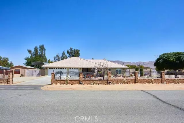 7455 Corona AVE, Hesperia, CA 92345