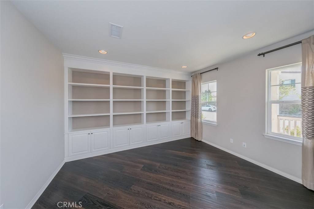 Chino, CA 91710,6352 Sheffield ST