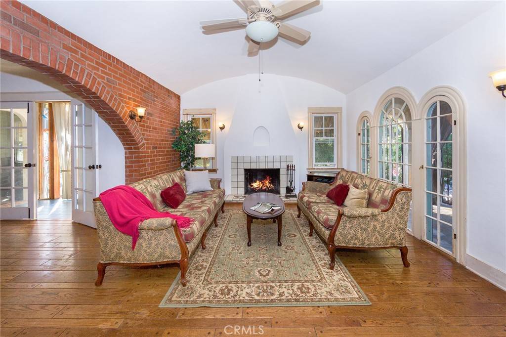 Altadena, CA 91001,3024 N Marengo AVE