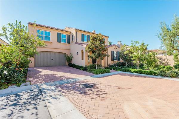 Irvine, CA 92620,48 Twin Gables