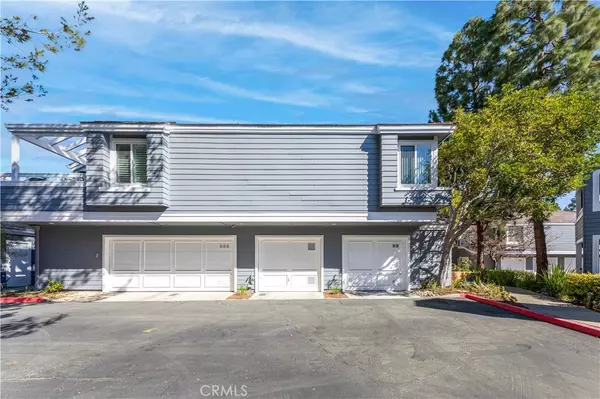 Newport Beach, CA 92660,148 Woodburne #87