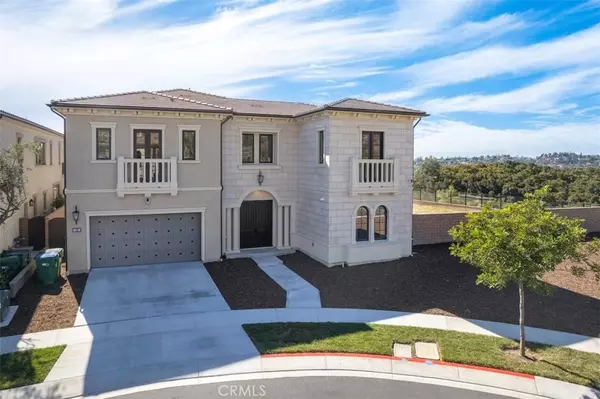 Irvine, CA 92602,100 Headwaters