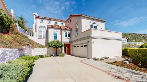 3805 Sky View LN, Glendale, CA 91214