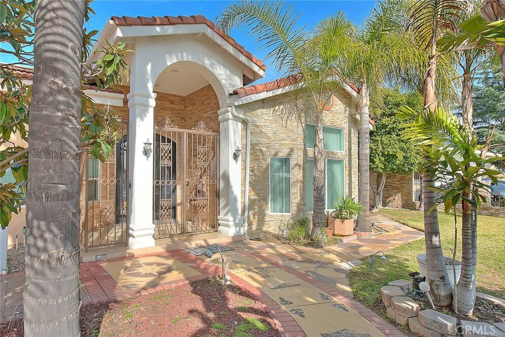Glendora, CA 91741,1047 E Meda AVE