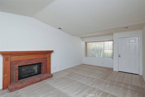 Glendora, CA 91740,968 S Glendora AVE