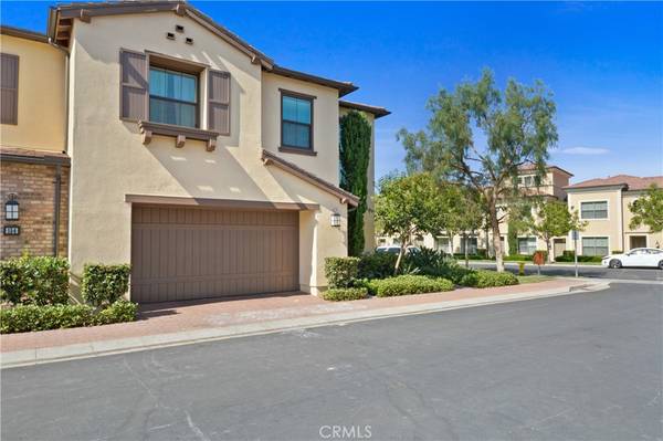 Irvine, CA 92602,152 working ranch