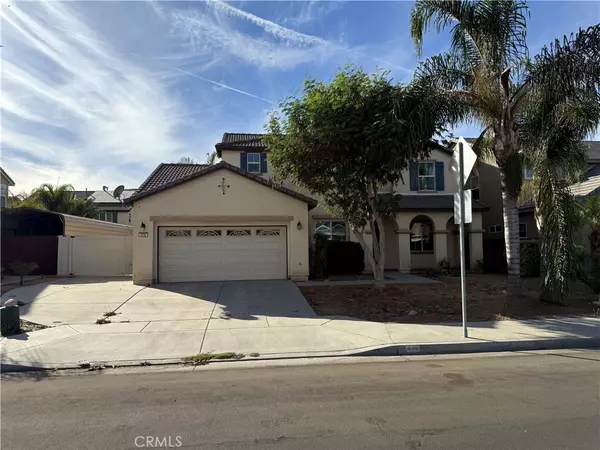 476 Peregrine LN, San Jacinto, CA 92582