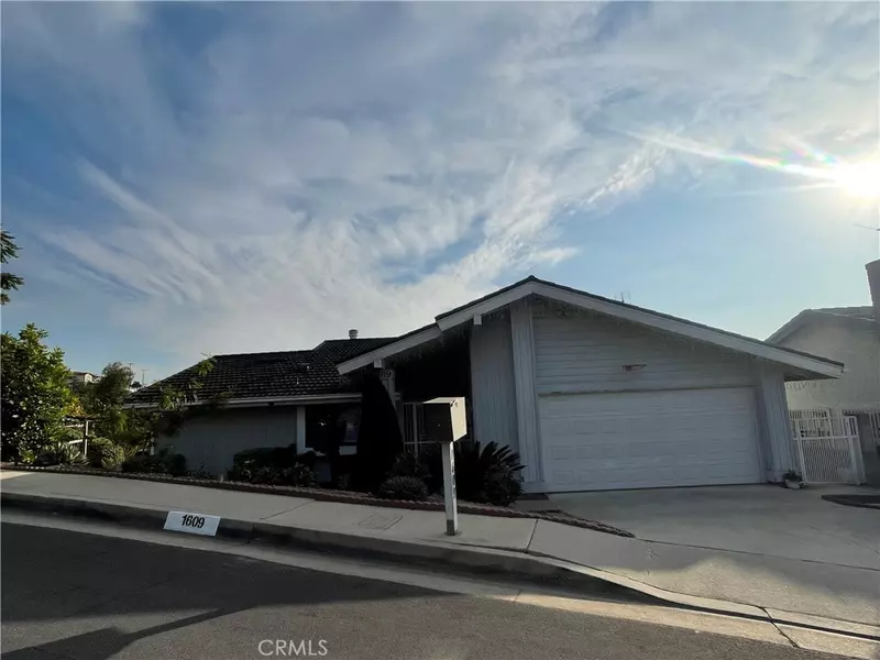 1609 Via Roma, Montebello, CA 90640