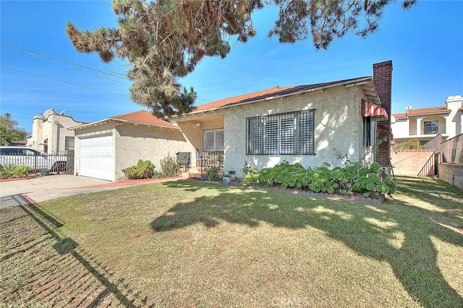 215 W Garcelon AVE, Monterey Park, CA 91754