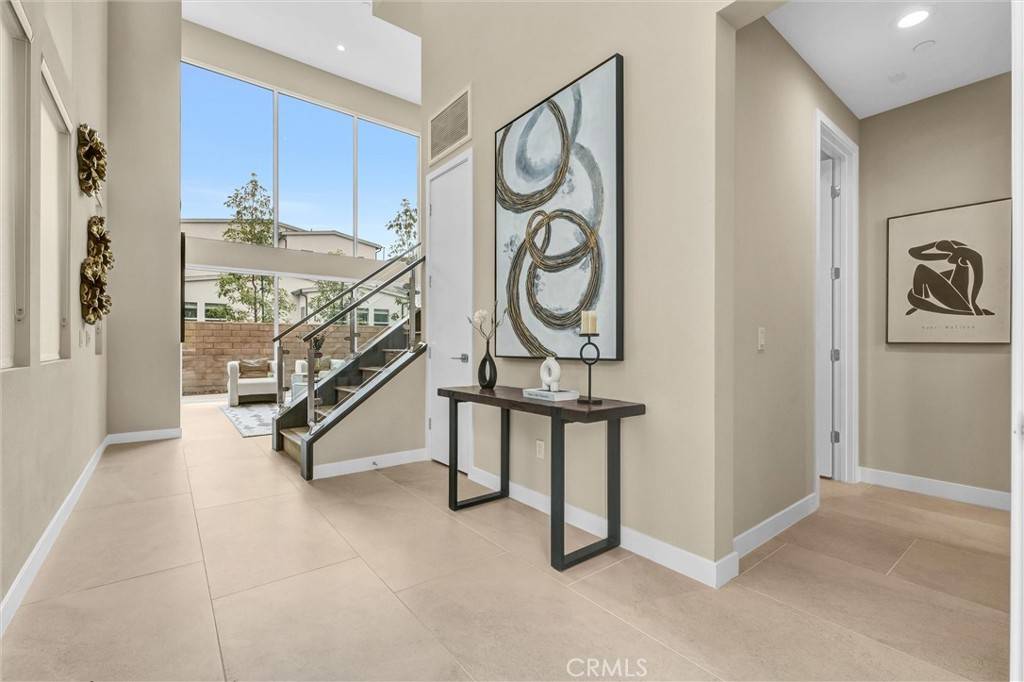 Montebello, CA 90640,1155 Poppy CT