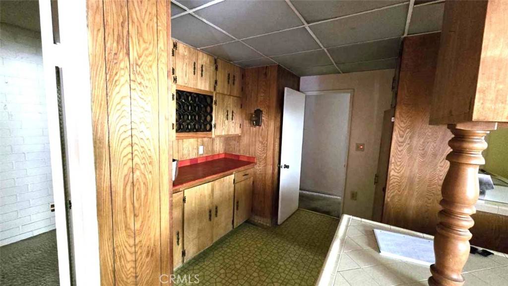 Glendale, CA 91208,2463 Las Positas RD