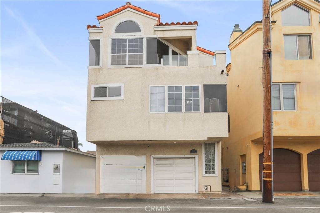 16778 Bayview DR #B, Huntington Beach, CA 92649