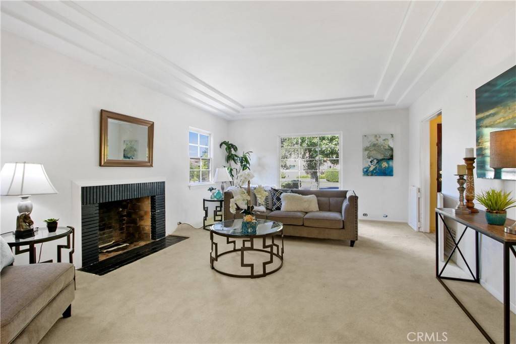 San Marino, CA 91108,1900 Kerns AVE