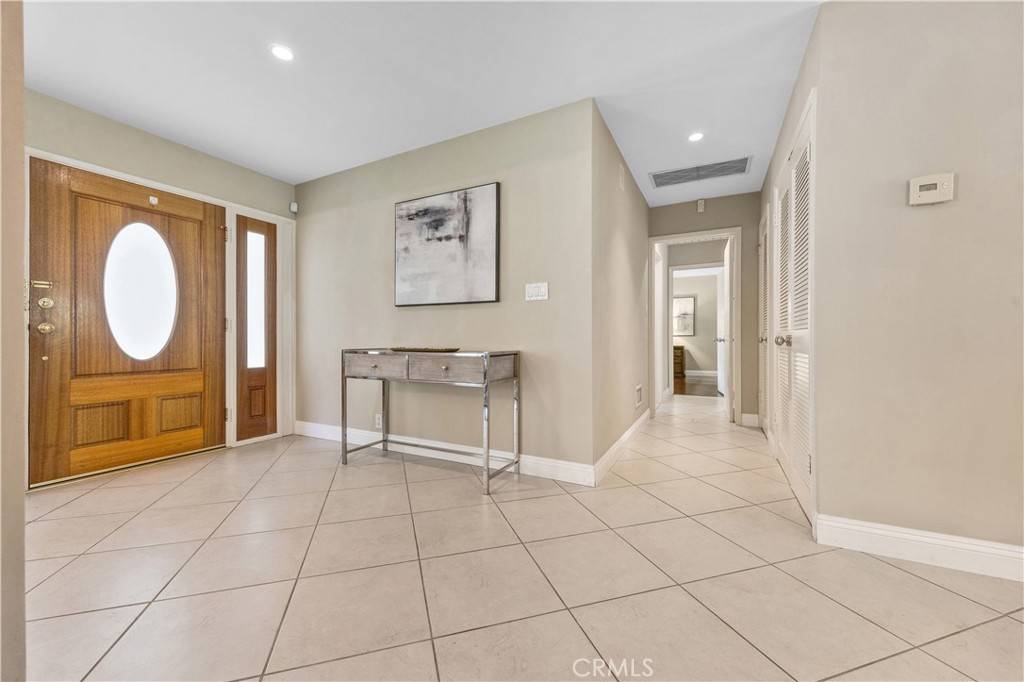 San Marino, CA 91108,1439 Wembley RD